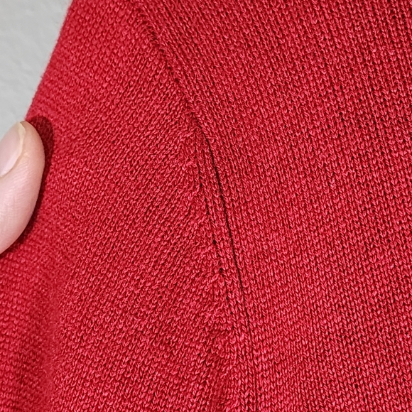 (EUC) NYGARD COLLECTION Red Silk Cashmere Blend Lightweight Turtleneck Sweater - Picture 2 of 7